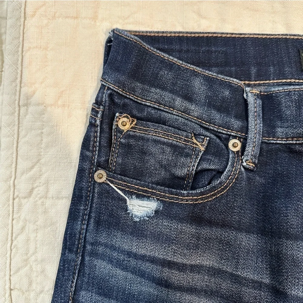 Express Dark Wash Distressed Legging